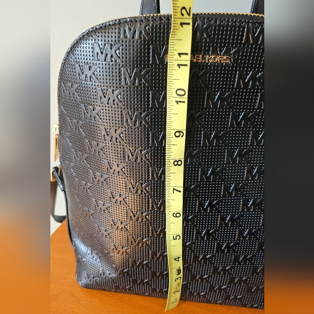 Michael Kors Embossed Cindy LG Backpack - Picture 10 of 10